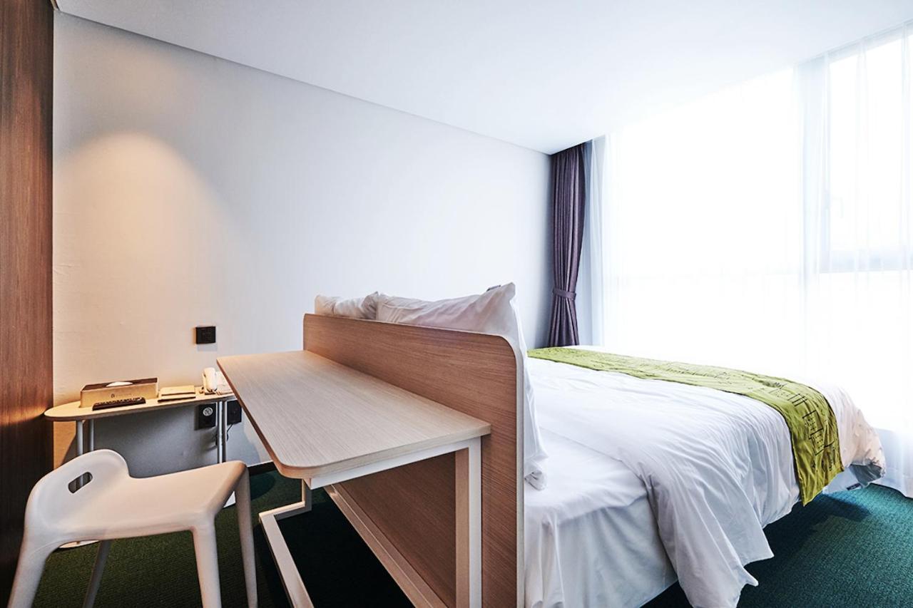 Jeju Pureun Hotel Seogwipo Dış mekan fotoğraf
